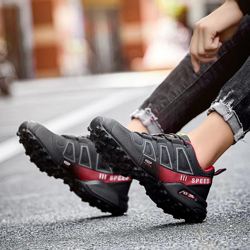 Men‘s Waterproof Hiking Shoes